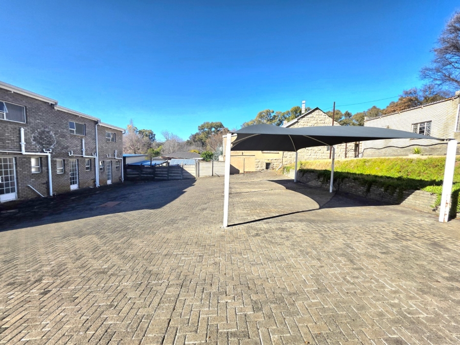8 Bedroom Property for Sale in Bethlehem Free State